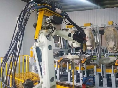 PU发泡生产线 Foam line with robot pouring